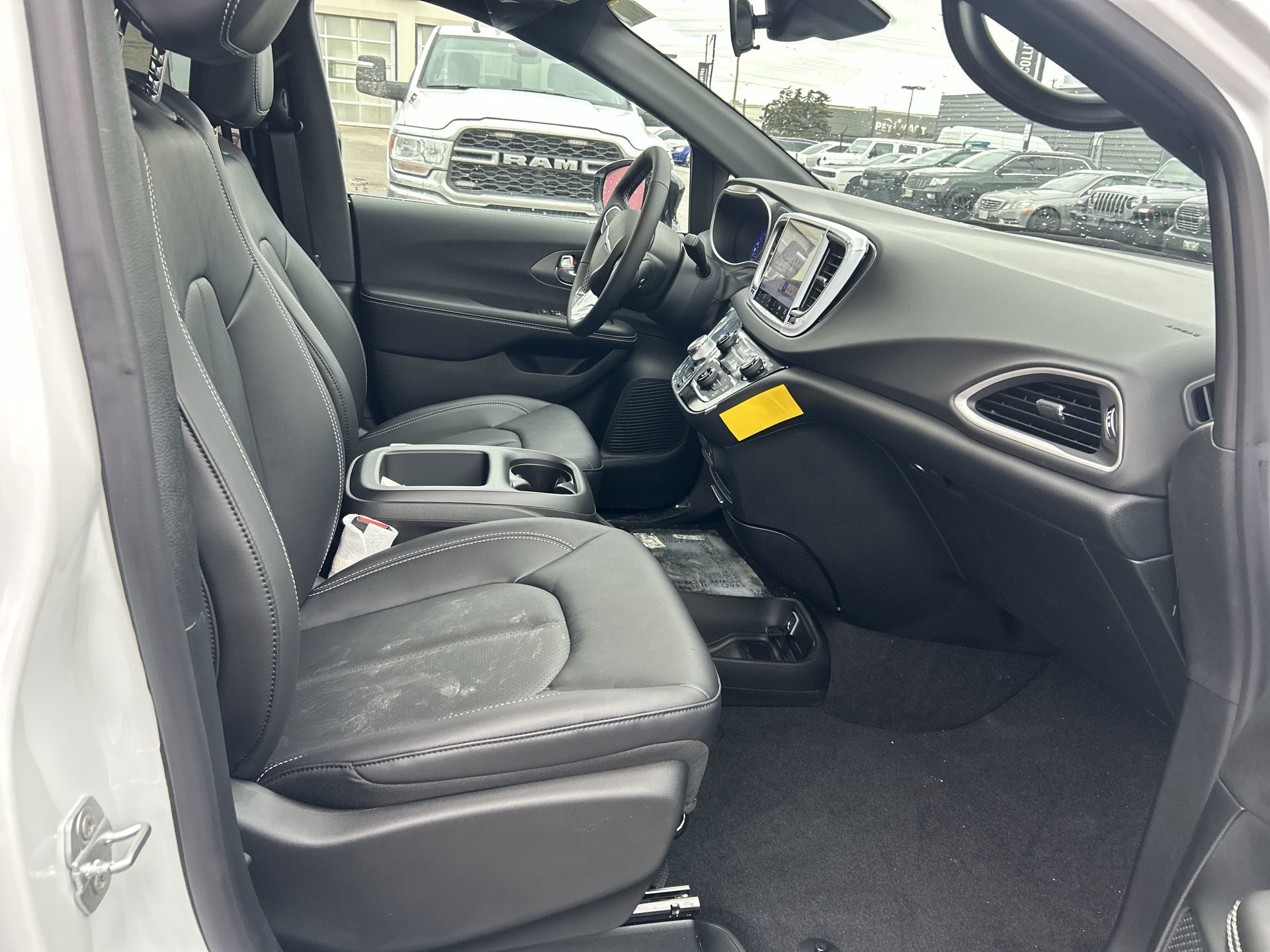 2026 Chrysler Grand Caravan