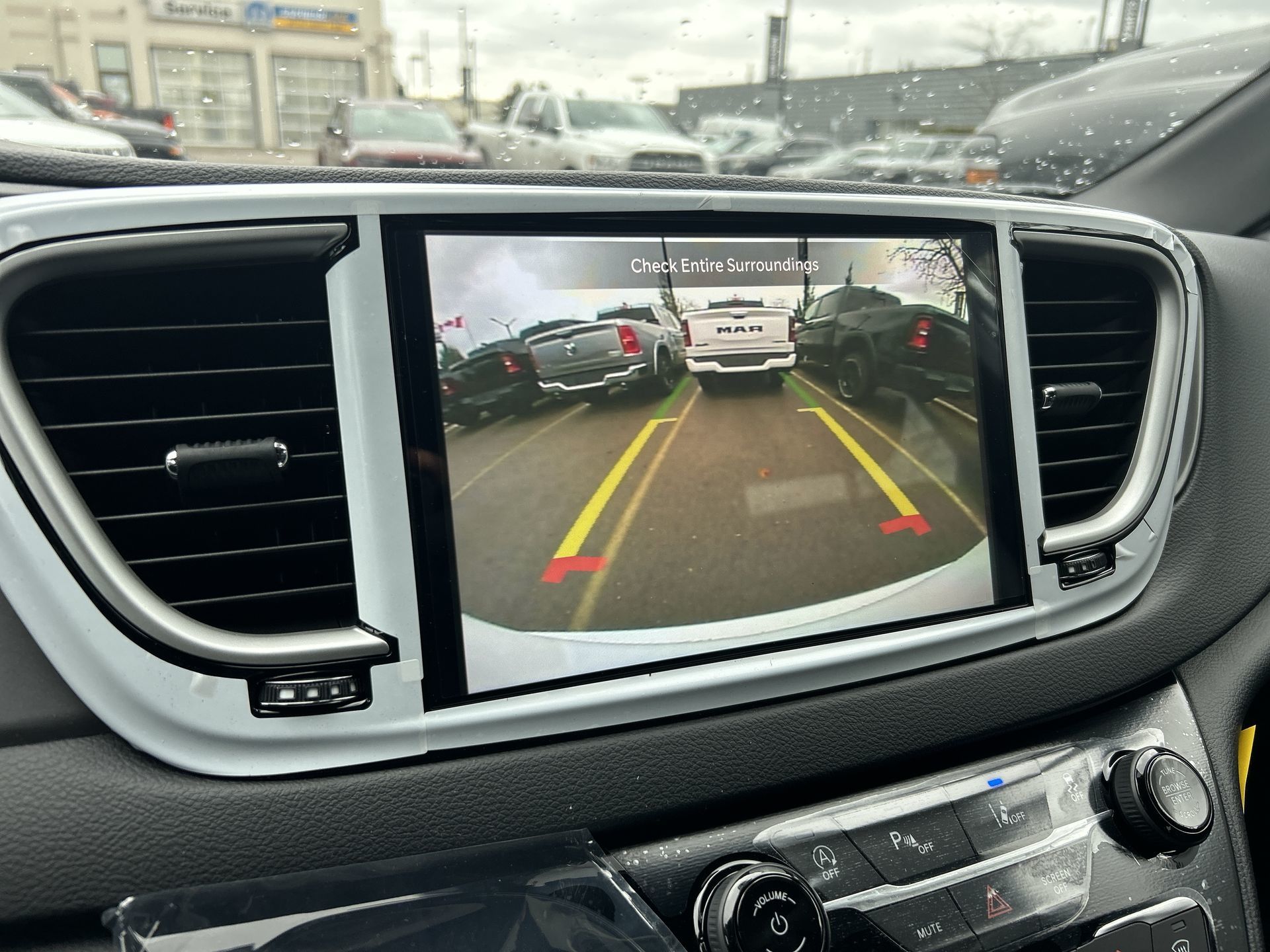 2026 Chrysler Grand Caravan