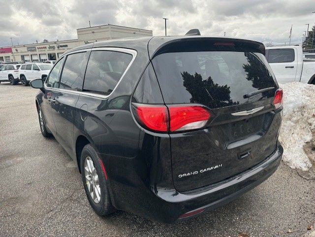 2026 Chrysler Grand Caravan