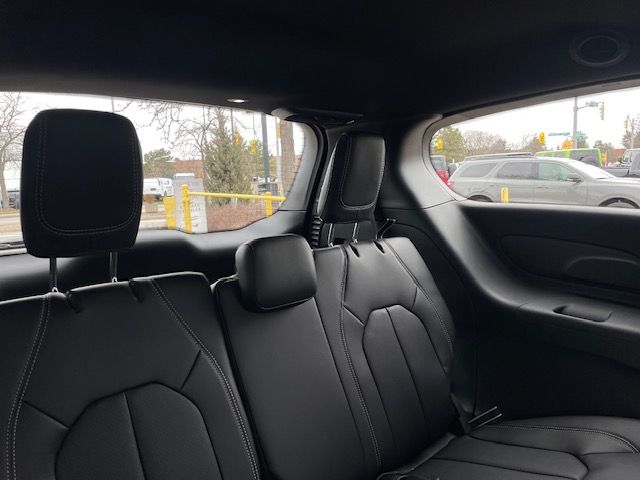 2026 Chrysler Grand Caravan