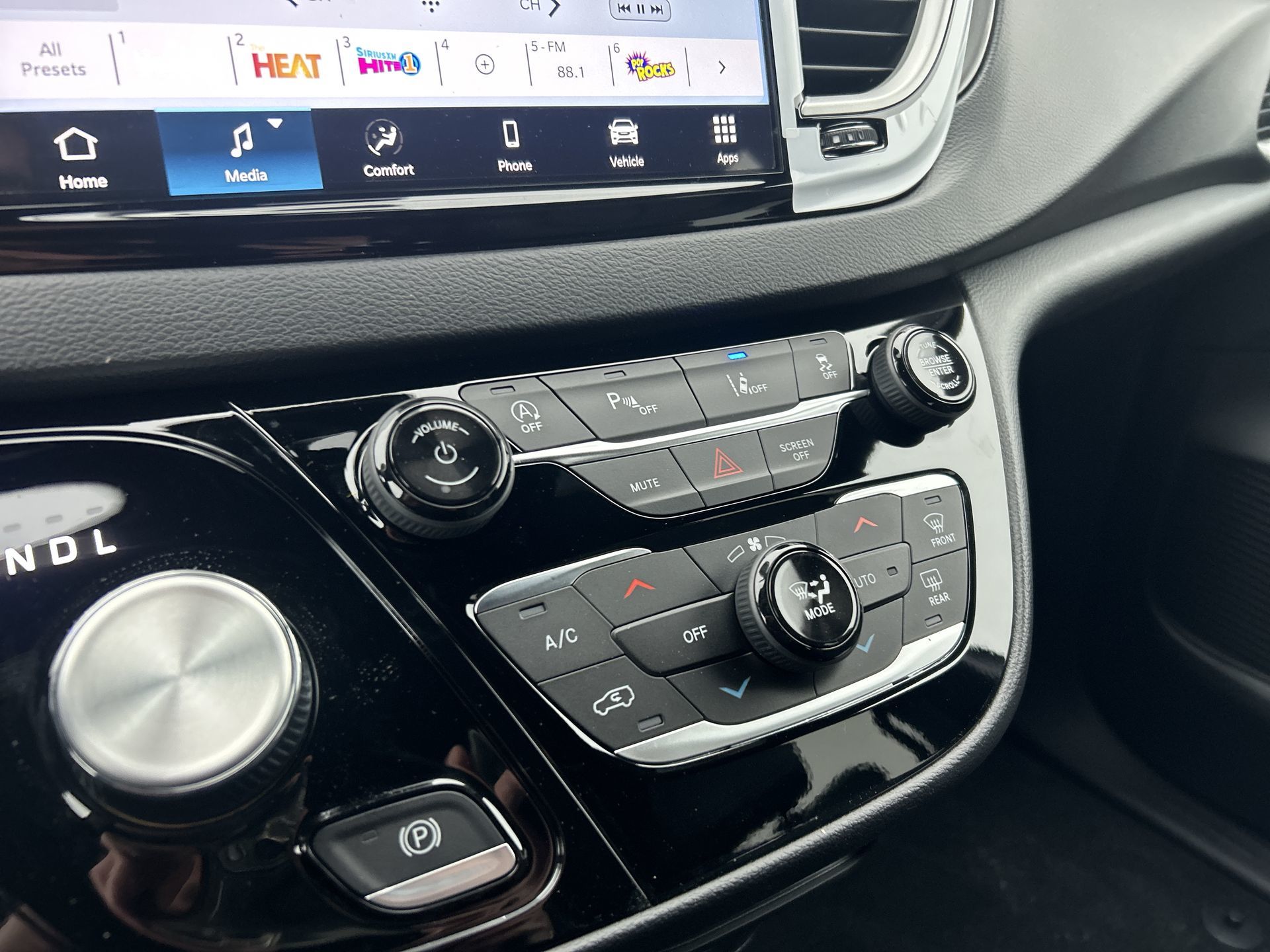 2026 Chrysler Grand Caravan