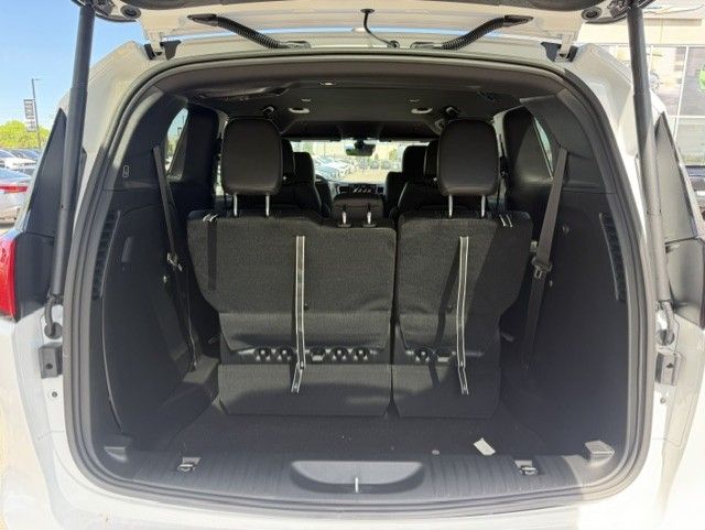 2027 Chrysler Grand Caravan