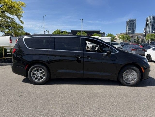 2027 Chrysler Grand Caravan