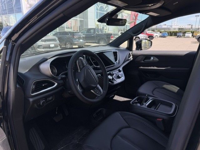 2027 Chrysler Grand Caravan