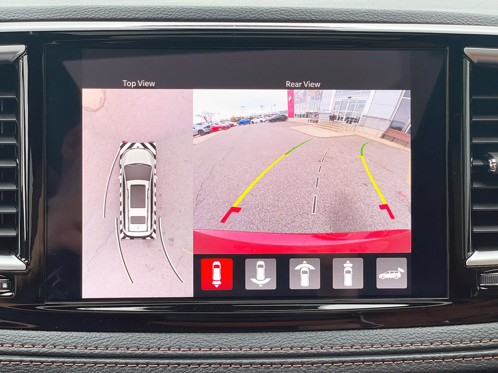 Chrysler Pacifica Hybrid  2024 à Woodbridge, Ontario
