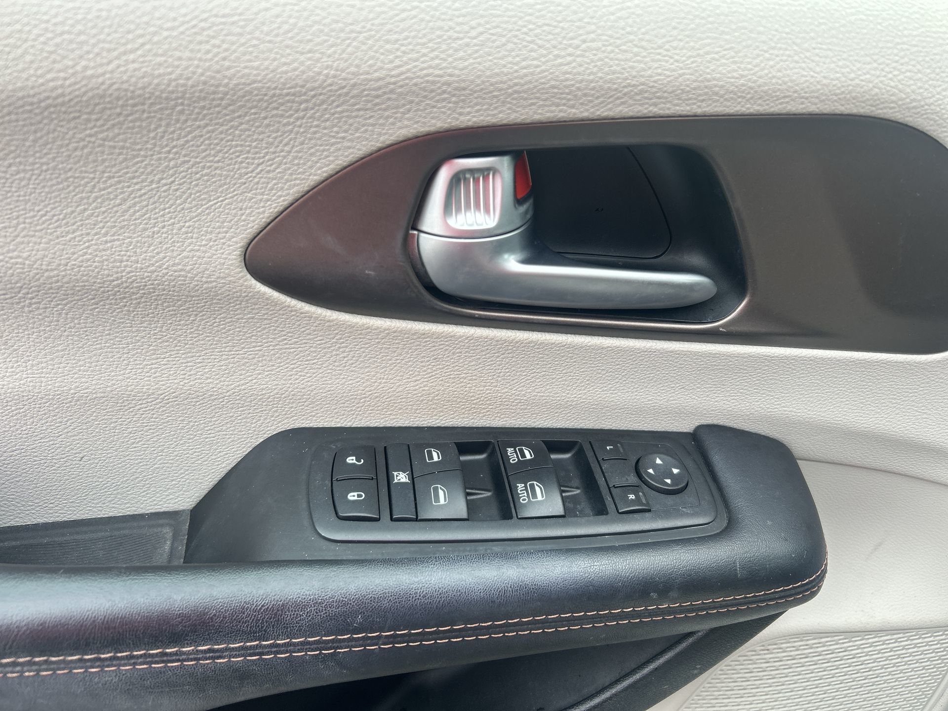 Chrysler Pacifica  2017 à Woodbridge, Ontario