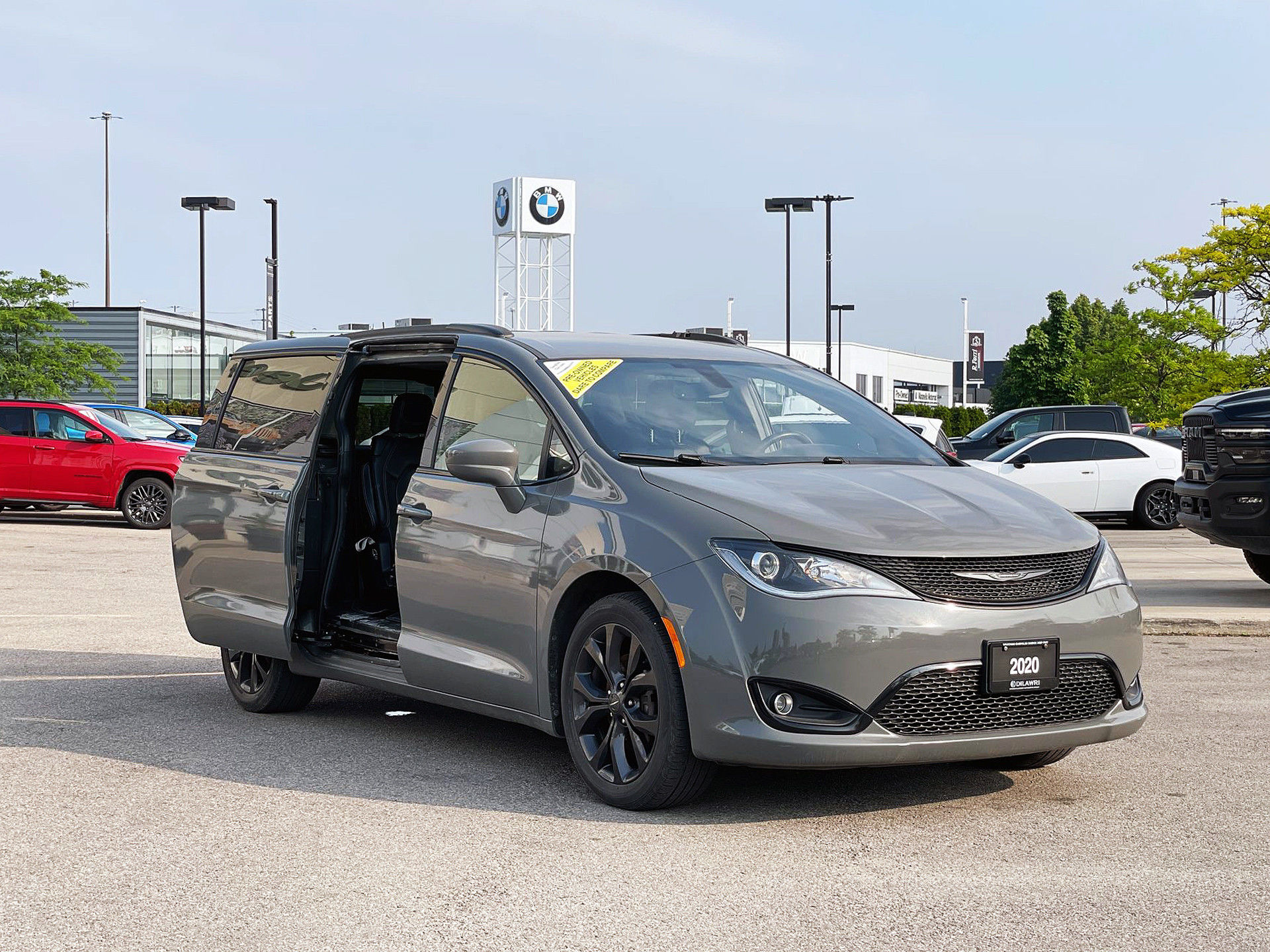 Chrysler Pacifica  2020 à Woodbridge, Ontario