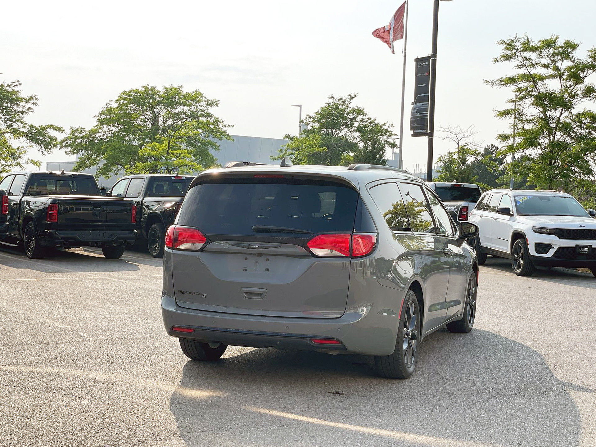 Chrysler Pacifica  2020 à Woodbridge, Ontario
