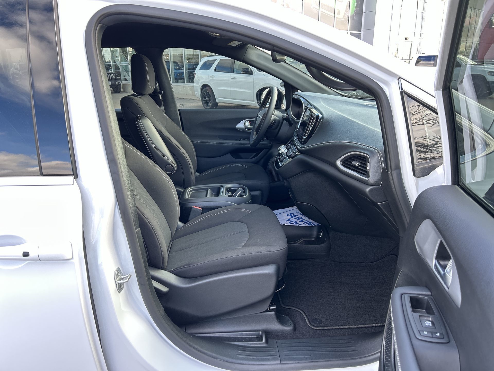 2024 Chrysler Pacifica