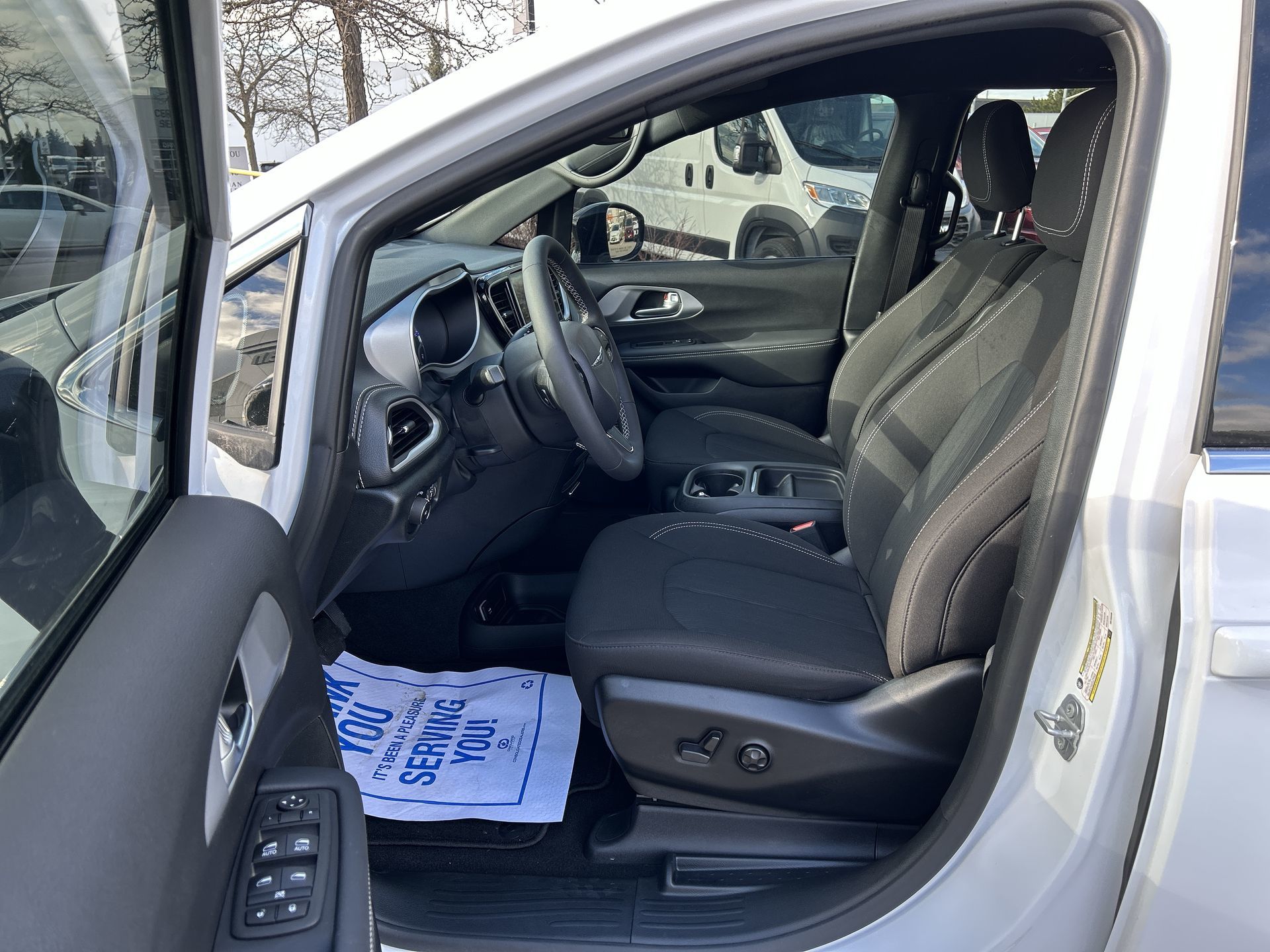 2024 Chrysler Pacifica