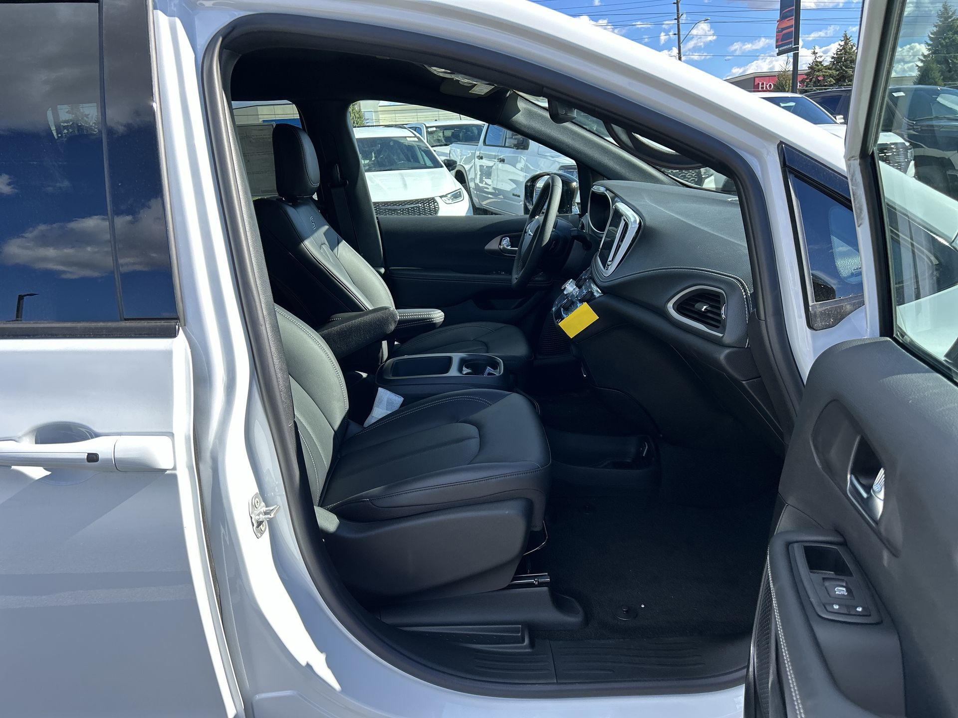 2026 Chrysler Pacifica