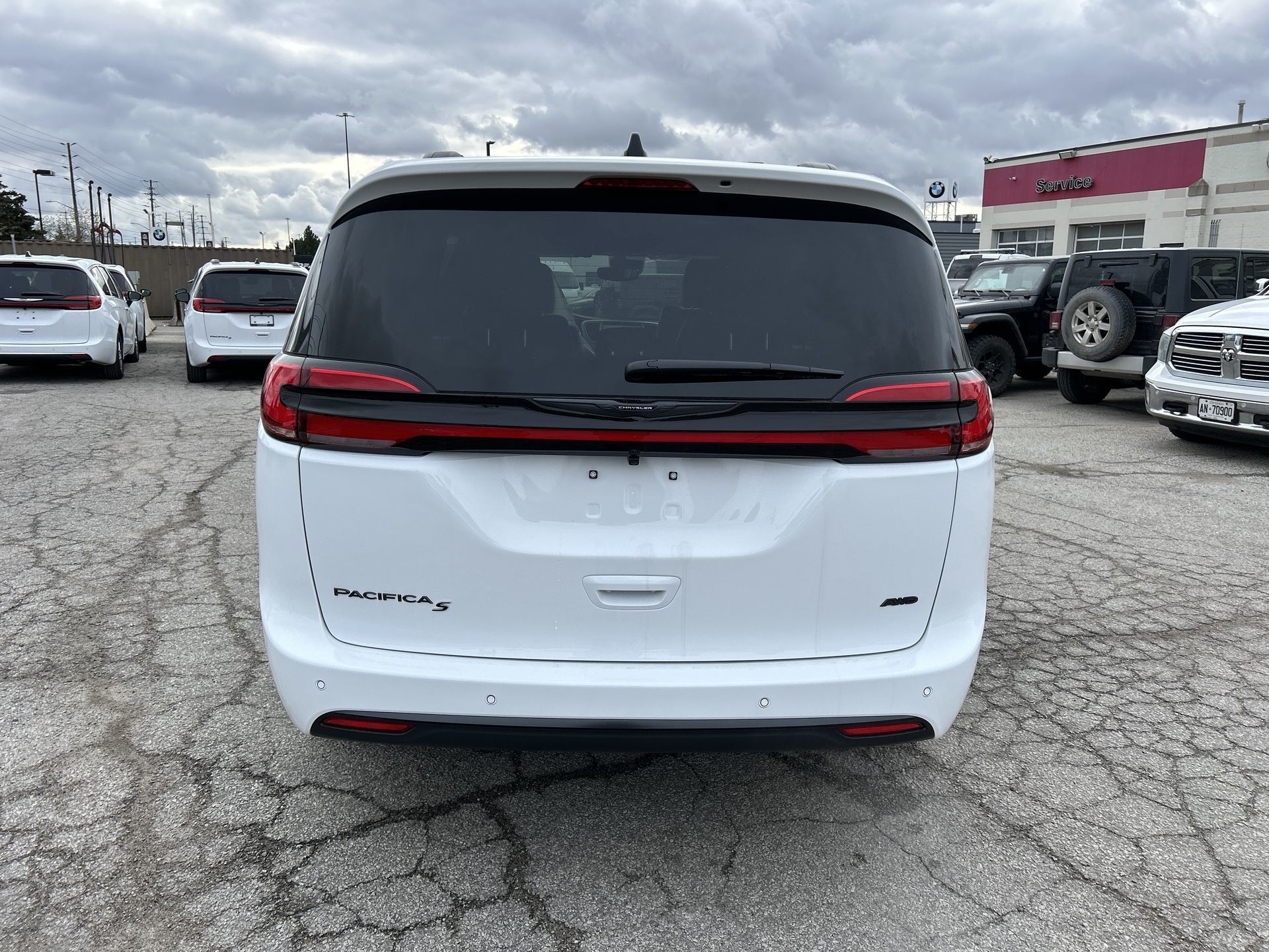 2026 Chrysler Pacifica