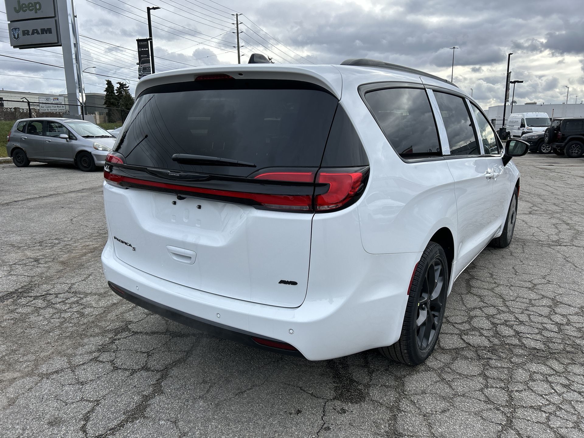 2026 Chrysler Pacifica