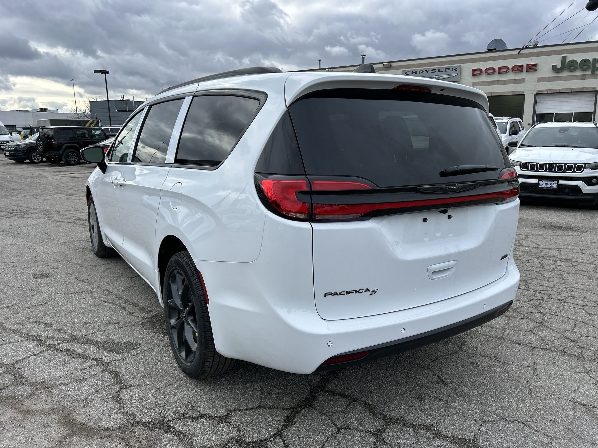 2026 Chrysler Pacifica