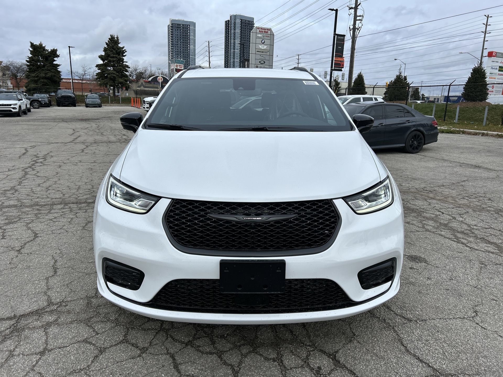 2026 Chrysler Pacifica