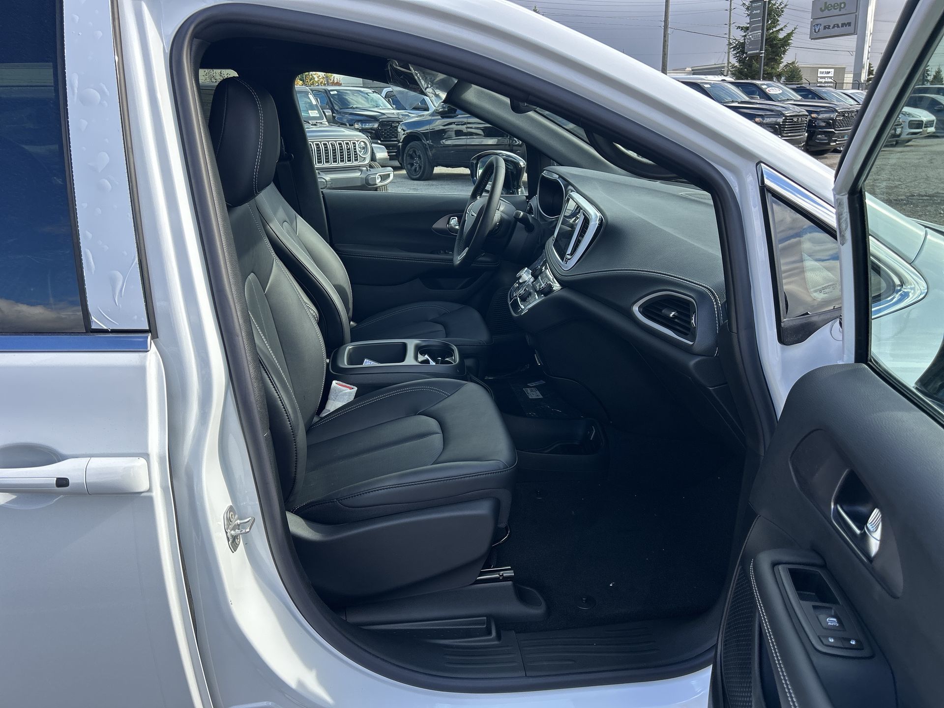 2026 Chrysler Pacifica