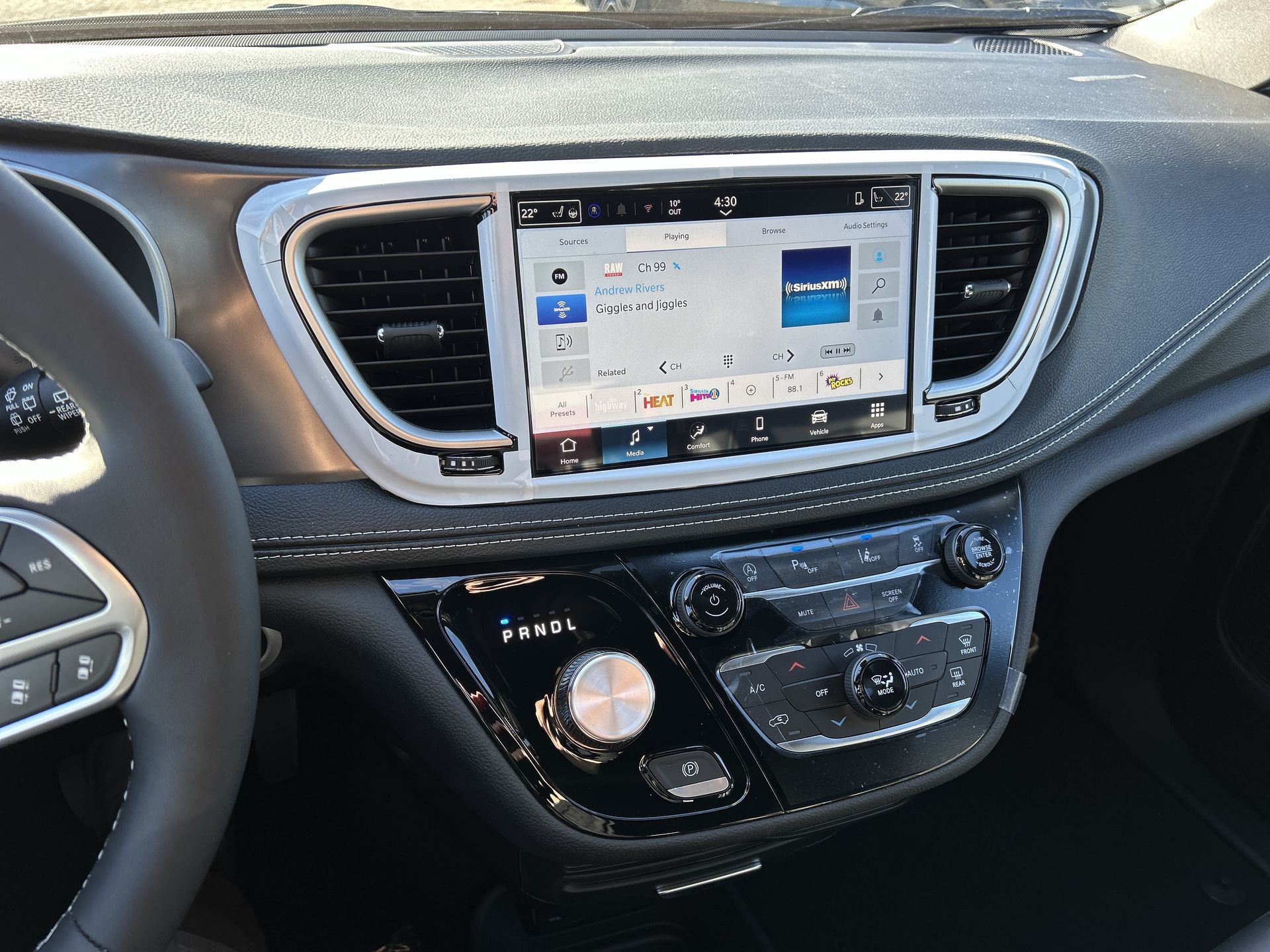 2026 Chrysler Pacifica