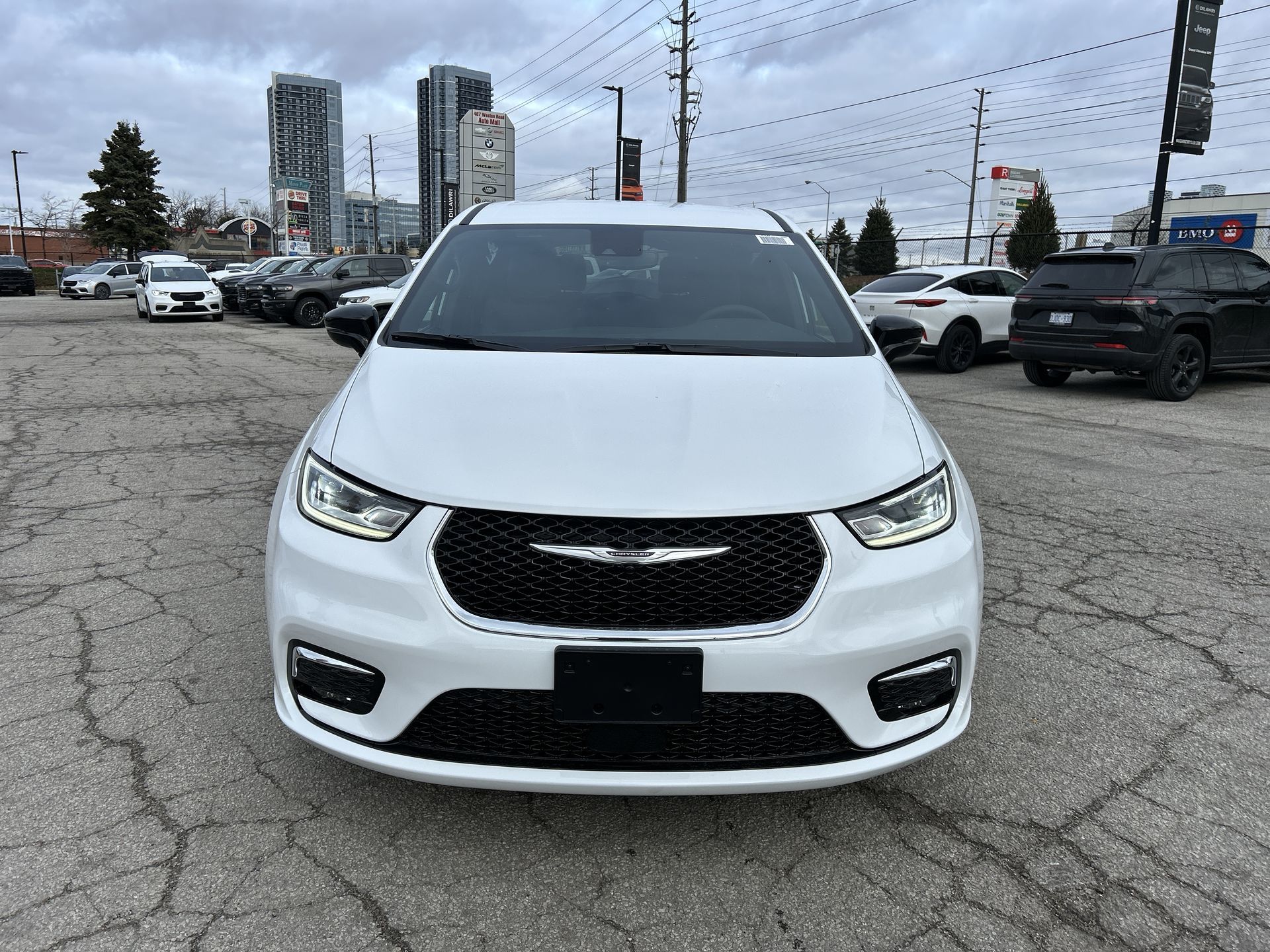 2026 Chrysler Pacifica