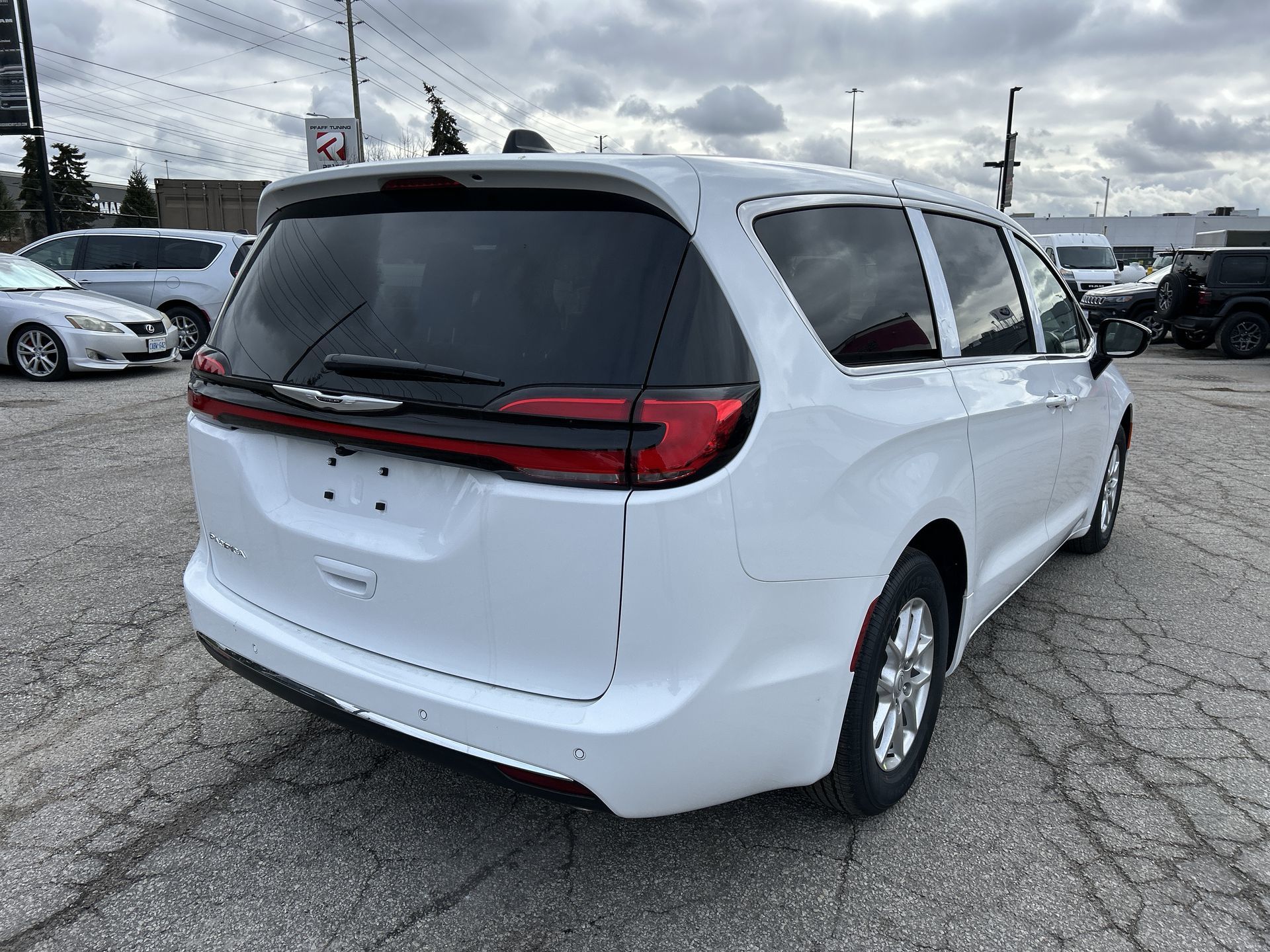 2026 Chrysler Pacifica