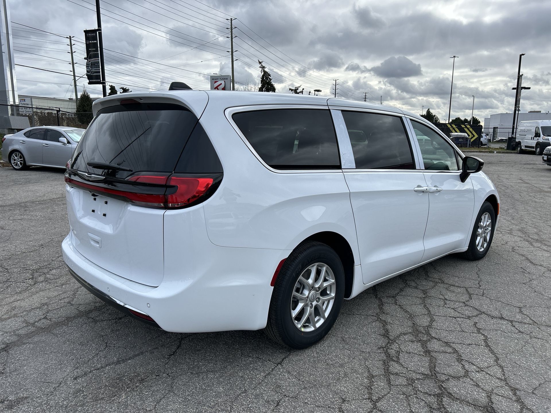 2026 Chrysler Pacifica