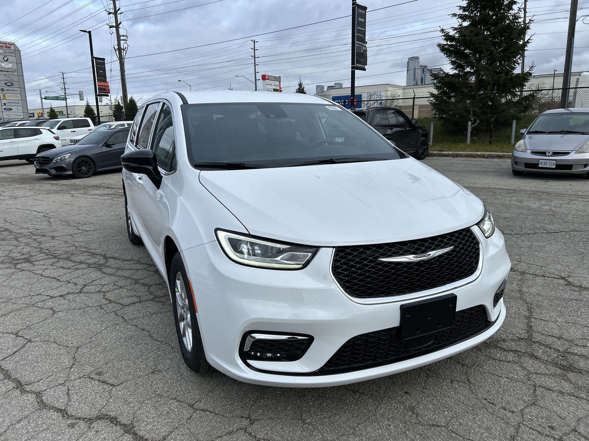 2026 Chrysler Pacifica