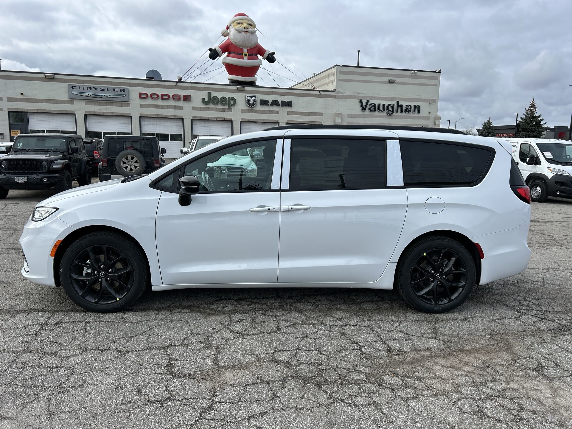 2026 Chrysler Pacifica