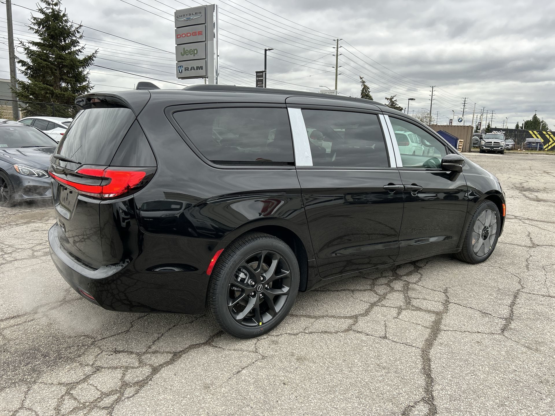 2026 Chrysler Pacifica