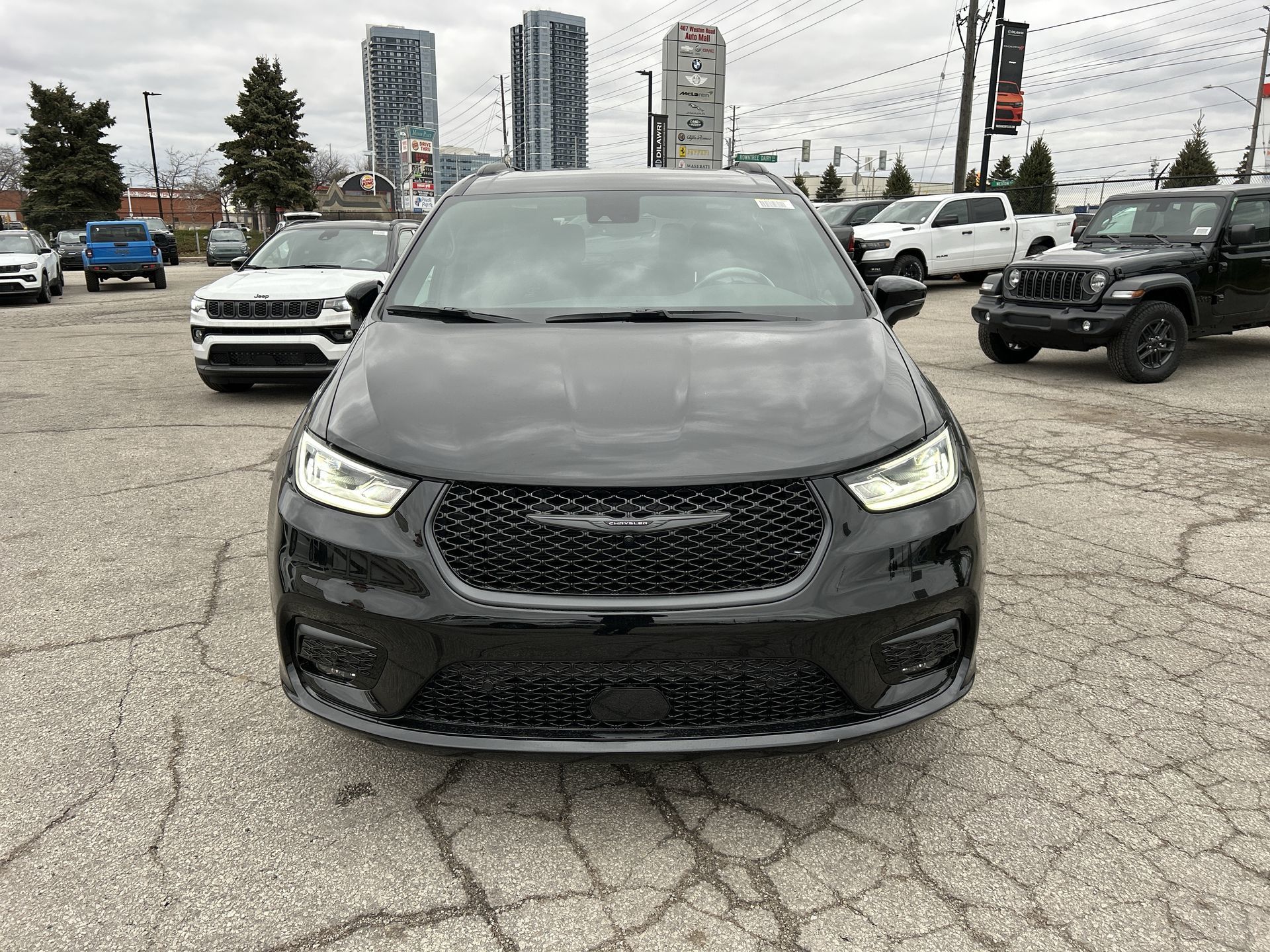 2026 Chrysler Pacifica