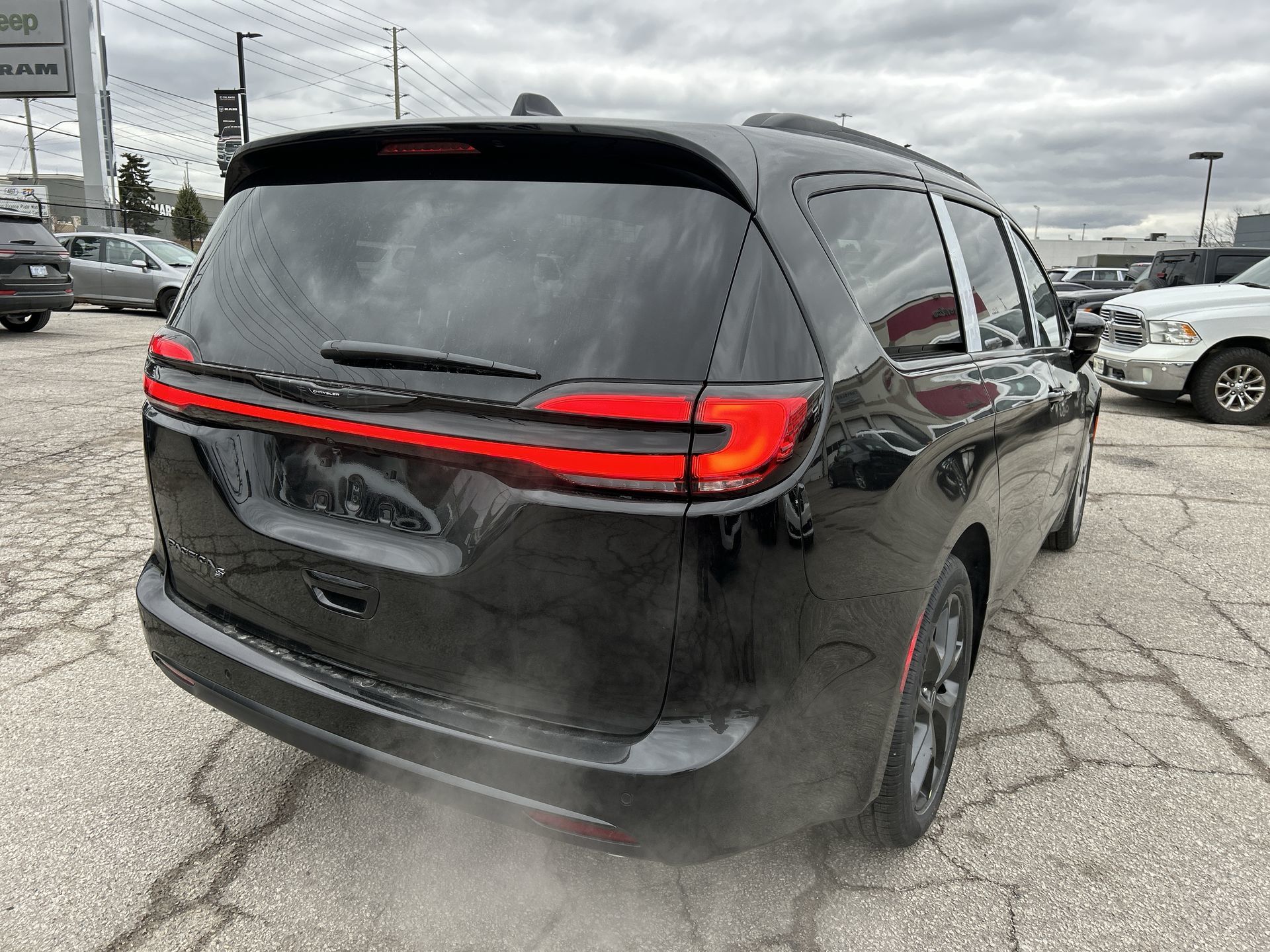 2026 Chrysler Pacifica