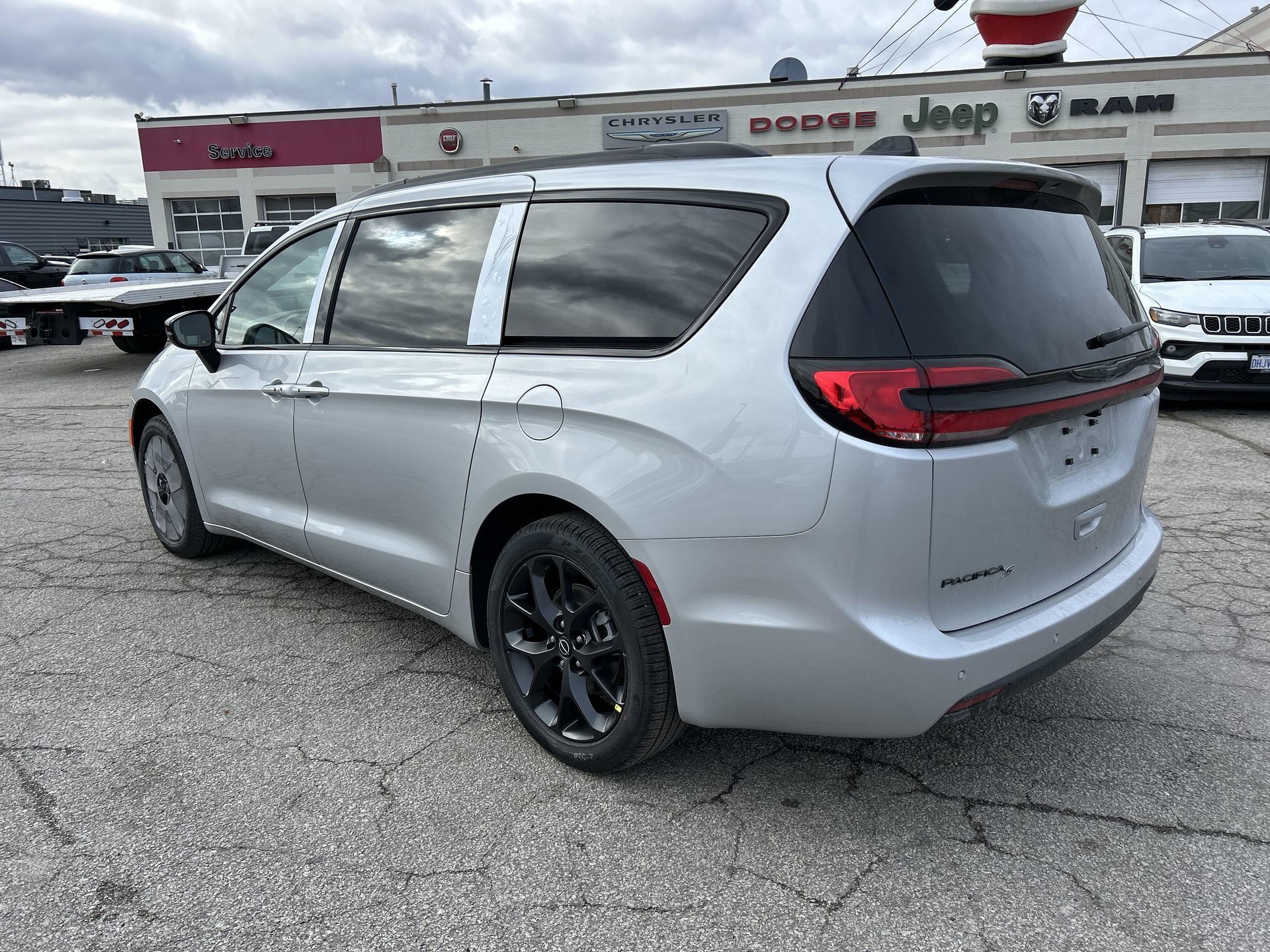 2026 Chrysler Pacifica