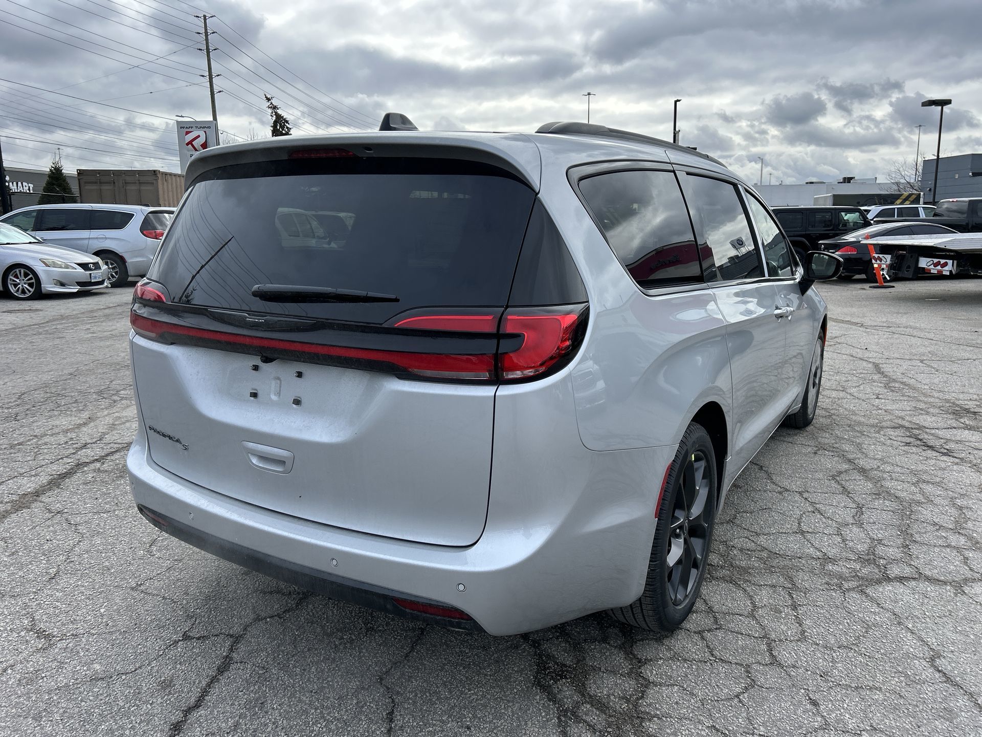 2026 Chrysler Pacifica