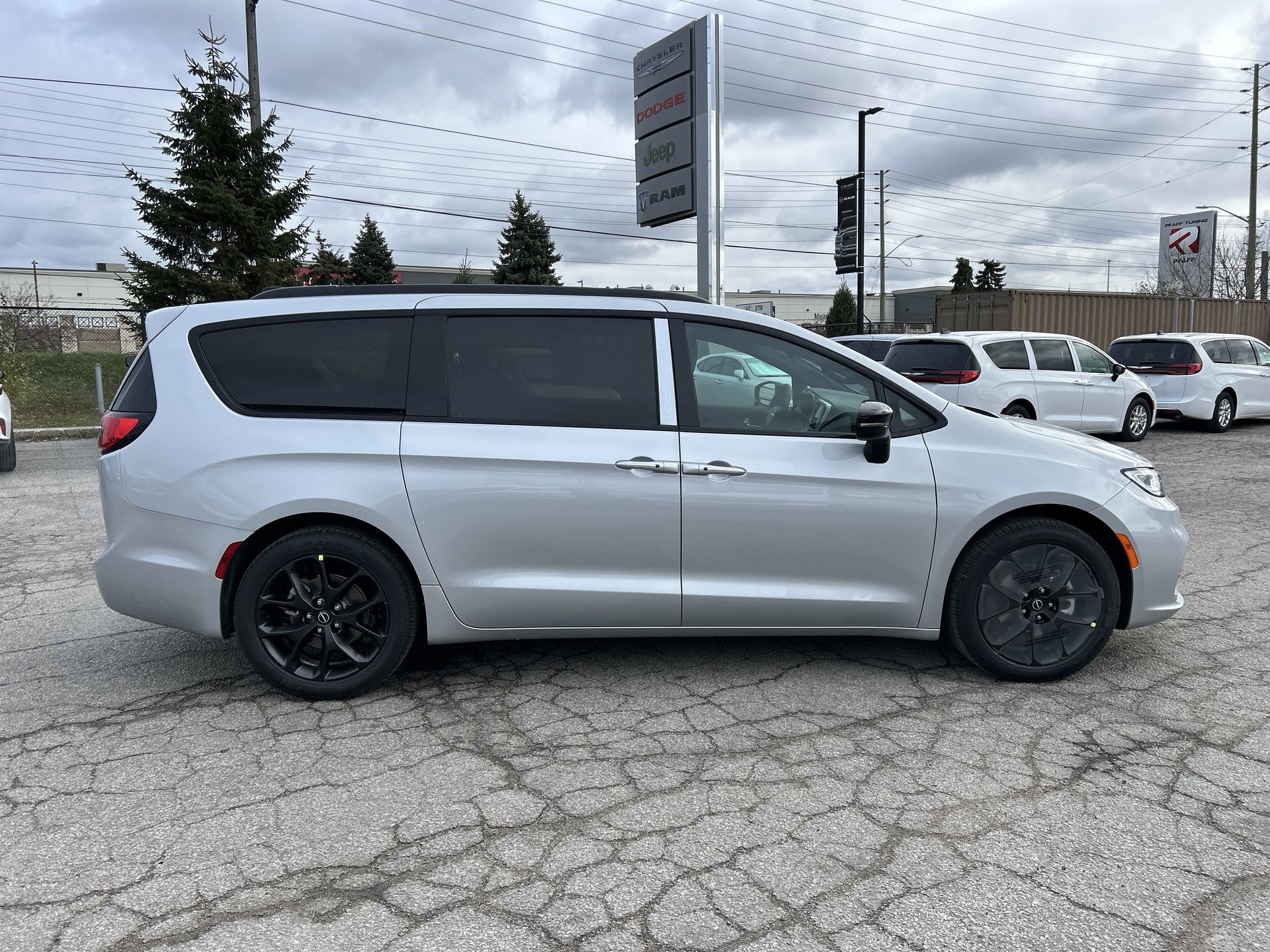 2026 Chrysler Pacifica