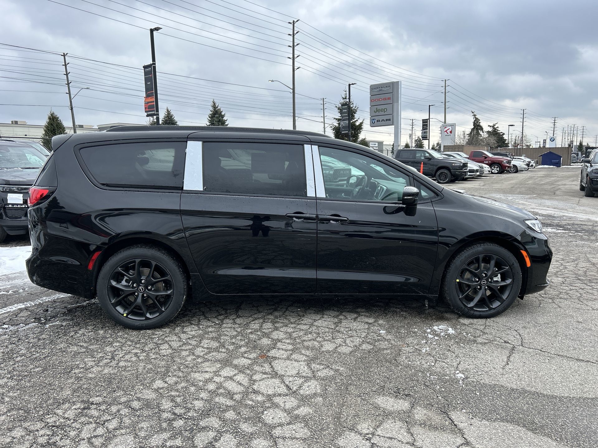 2026 Chrysler Pacifica