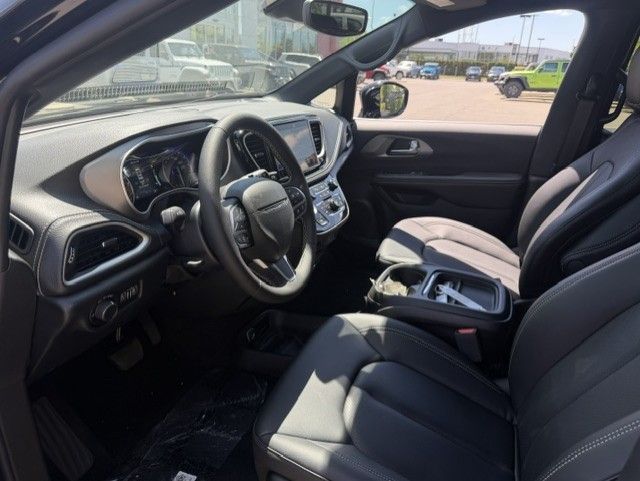 2027 Chrysler Pacifica