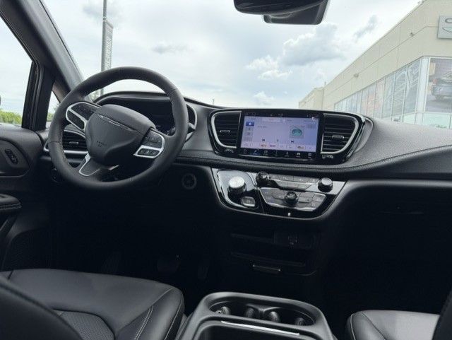 2027 Chrysler Pacifica
