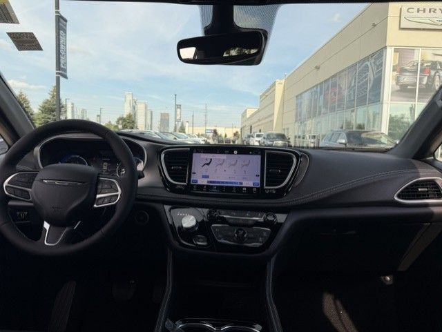 2027 Chrysler Pacifica