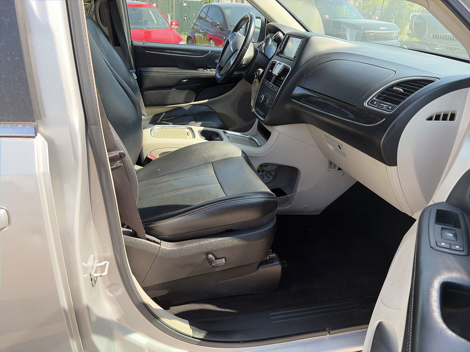 2012 Chrysler Town and Country