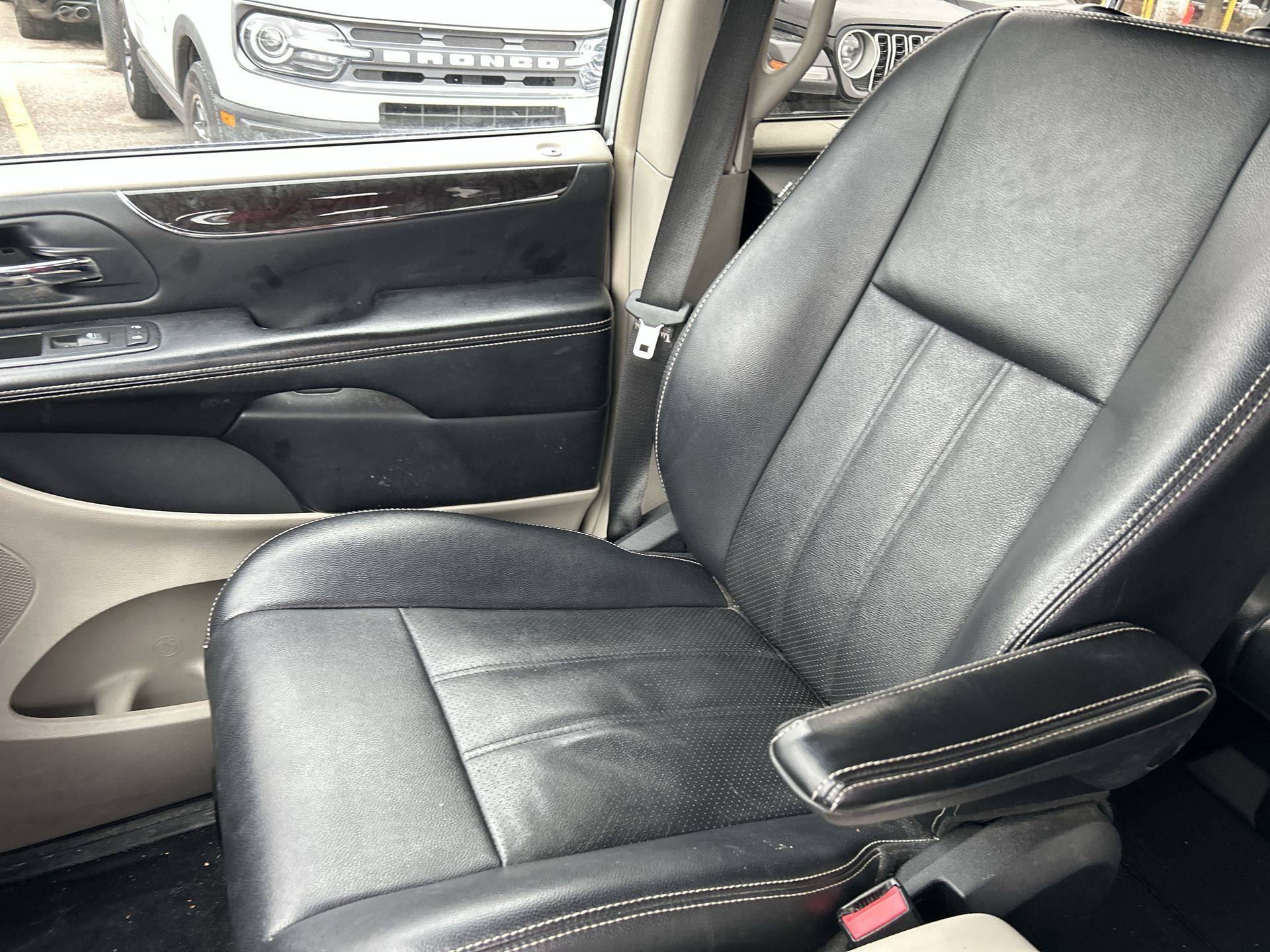 2012 Chrysler Town and Country
