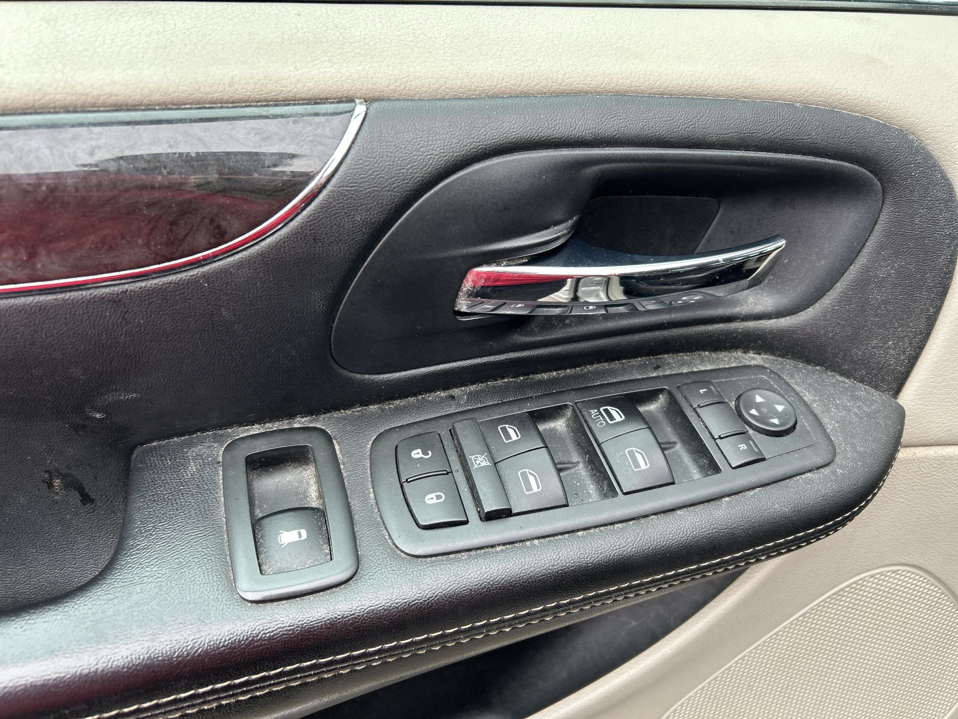 2012 Chrysler Town and Country
