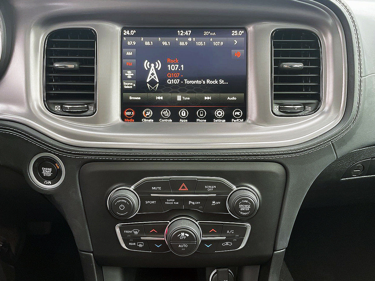 2023 Dodge Charger in Woodbridge, Ontario