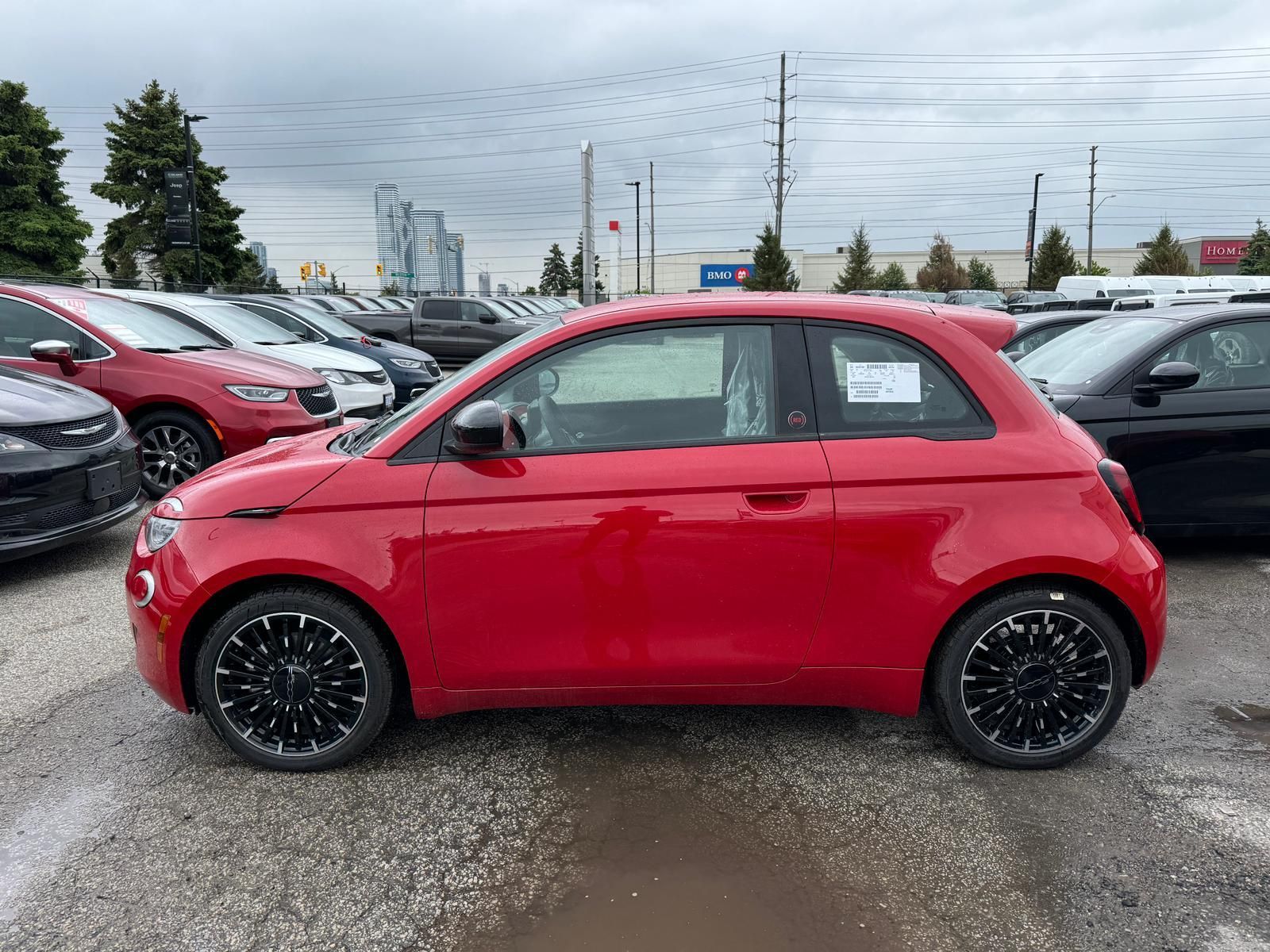 2025 Fiat 500e BEV in Woodbridge, Ontario