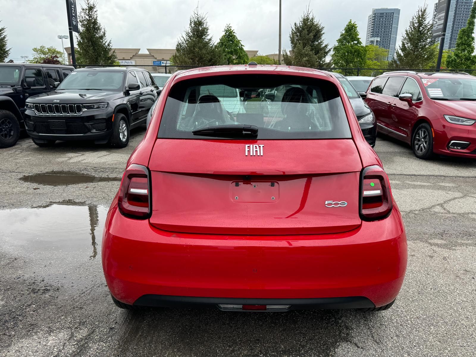 2025 Fiat 500e BEV in Woodbridge, Ontario