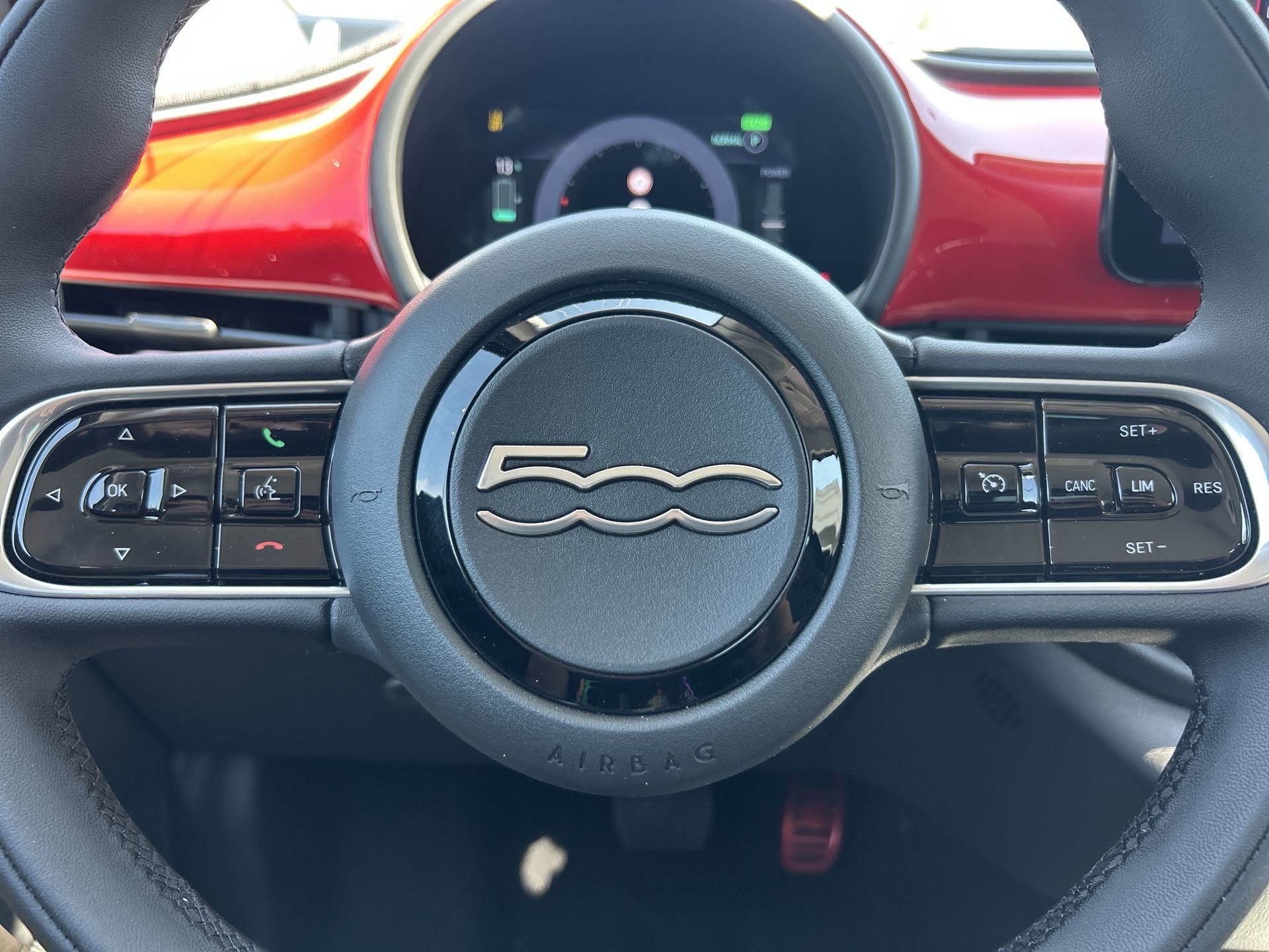 2025 Fiat 500e in Woodbridge, Ontario
