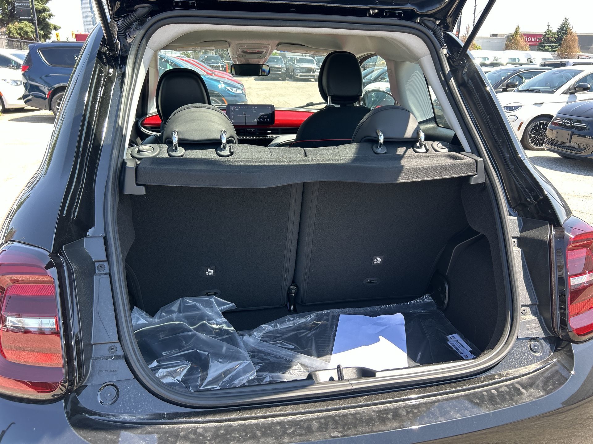 2025 Fiat 500e in Woodbridge, Ontario