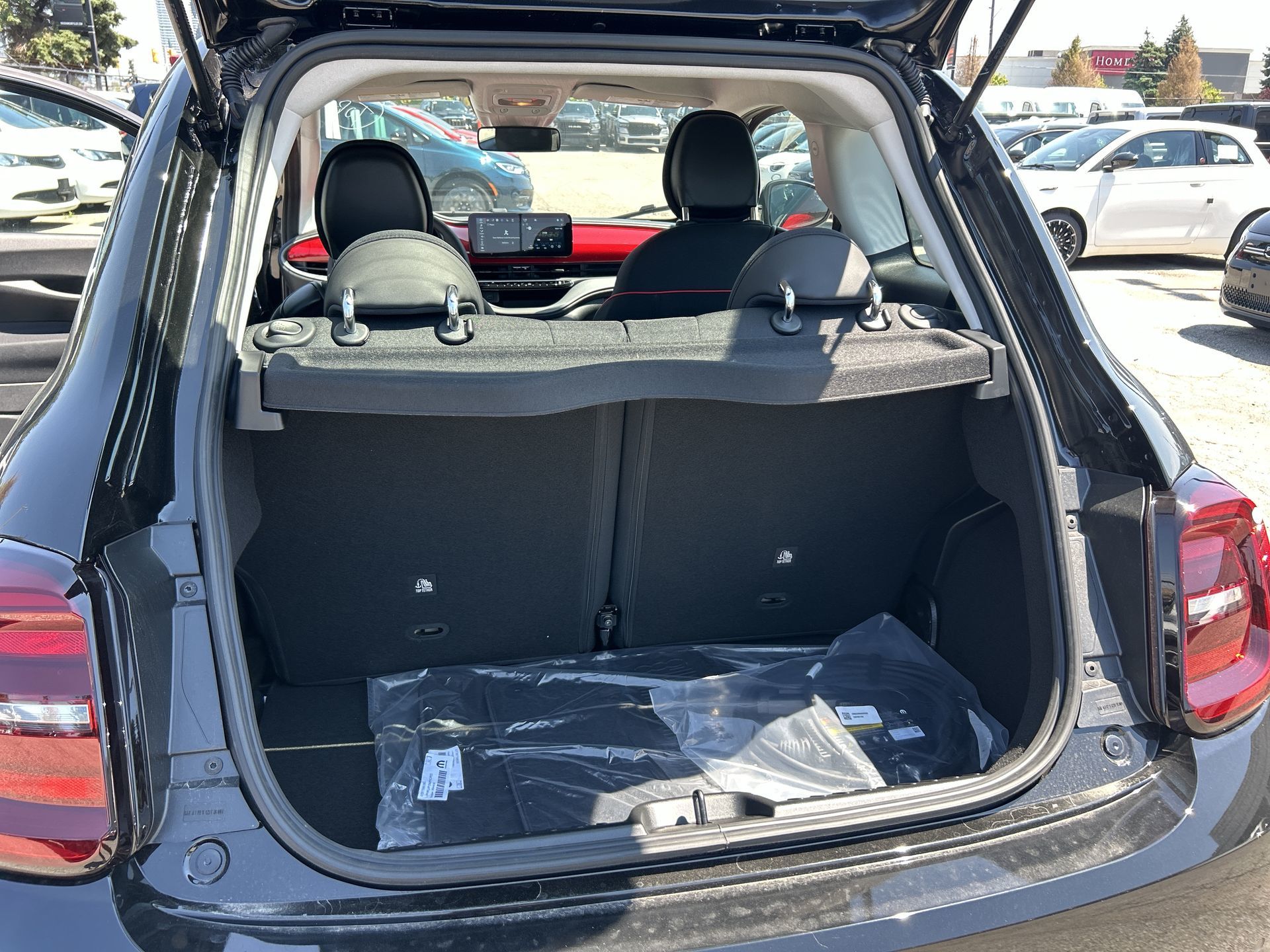 2025 Fiat 500e in Woodbridge, Ontario