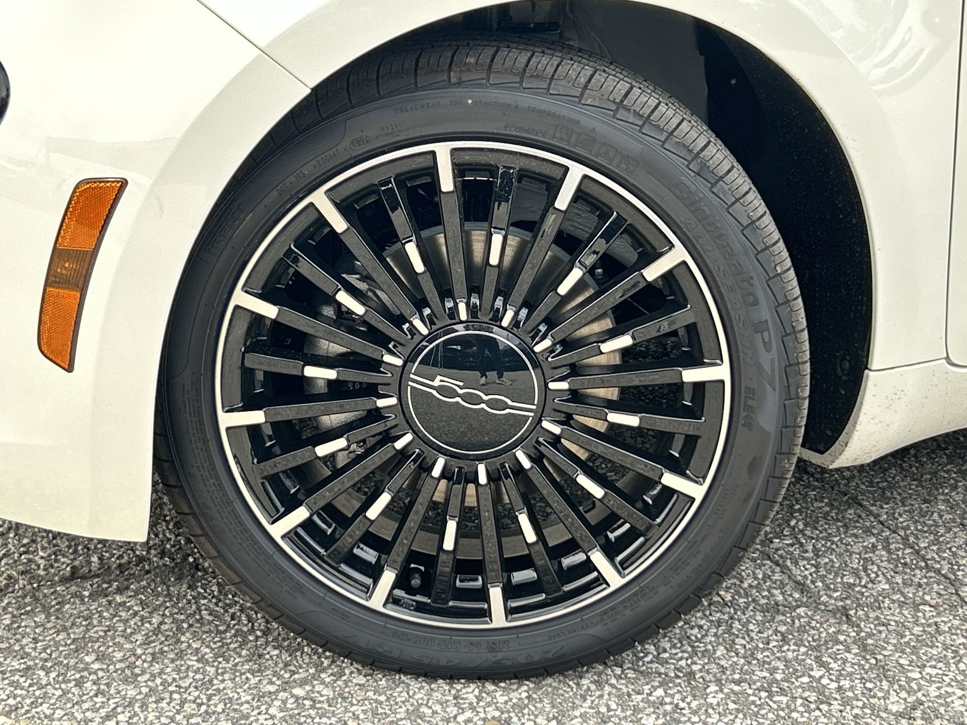 2025 Fiat 500e in Woodbridge, Ontario