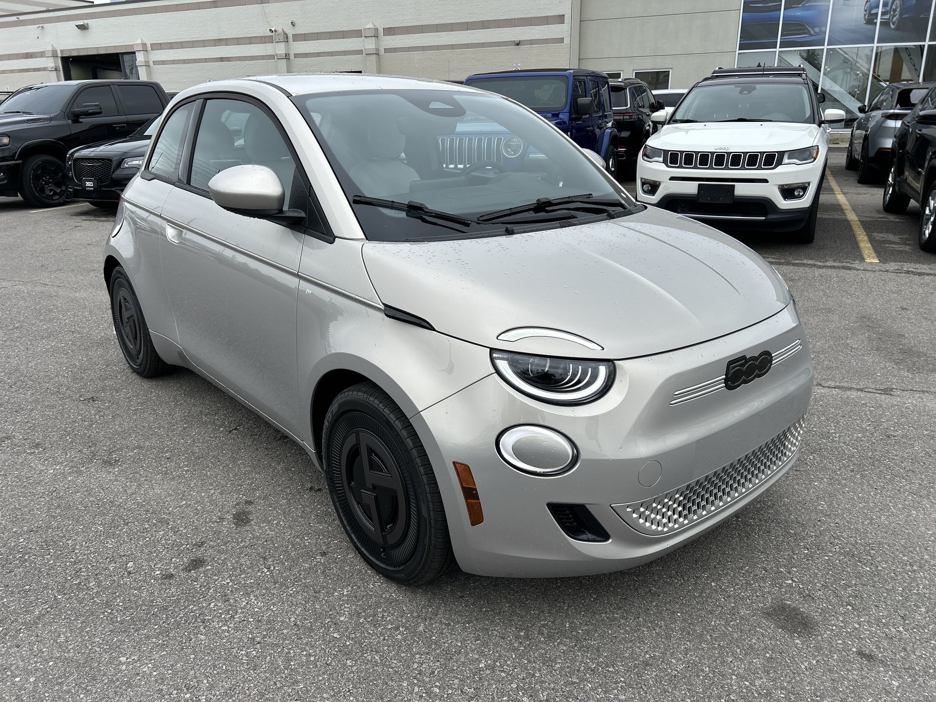 Fiat 500e  2025 à Woodbridge, Ontario