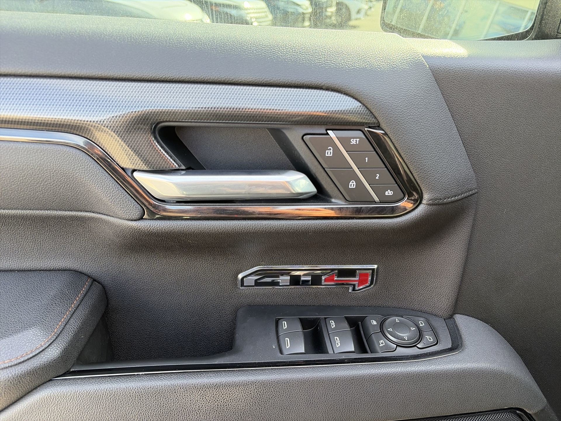 2025 GMC Sierra 1500 in Woodbridge, Ontario