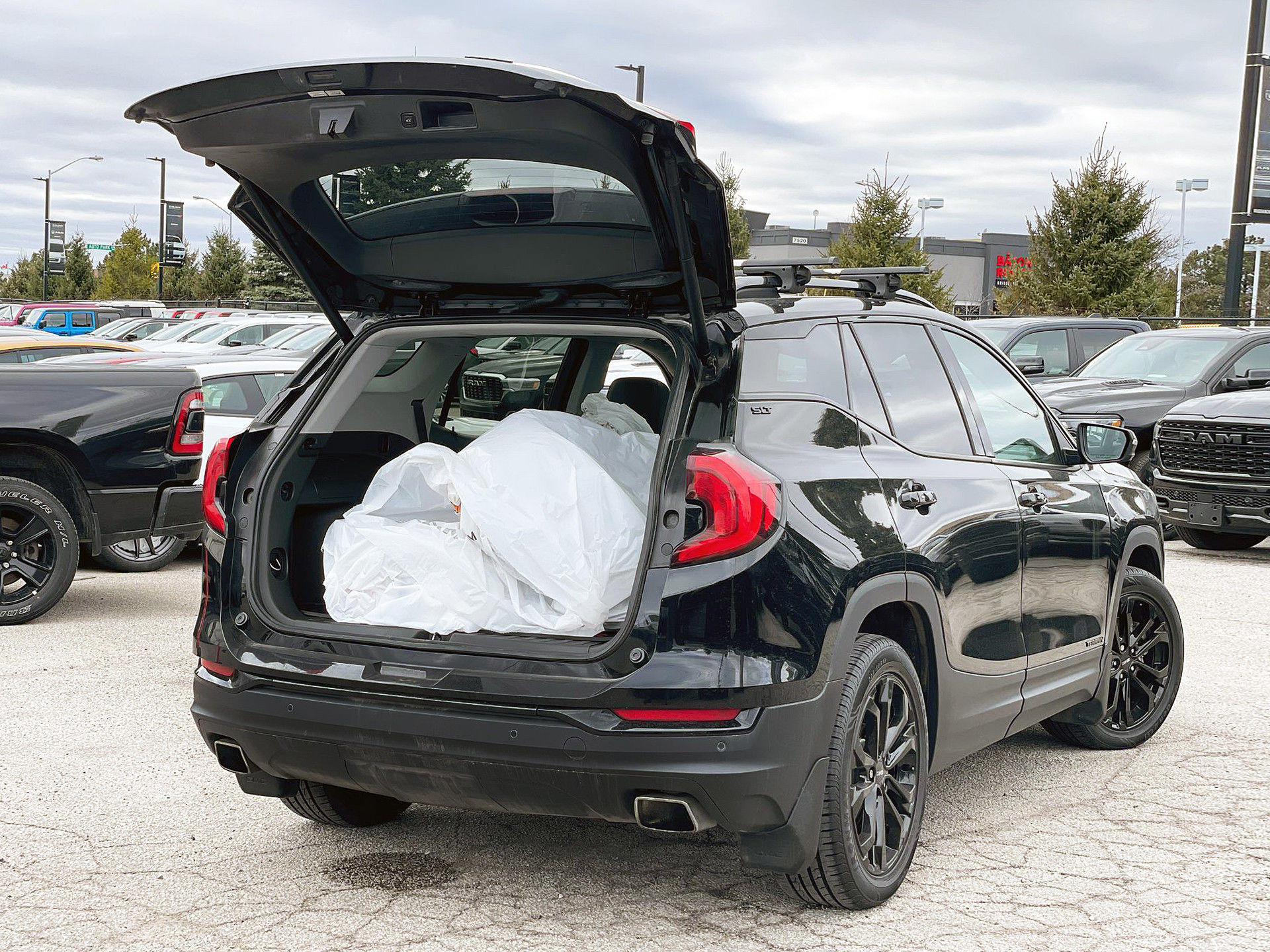 2020 GMC Terrain in Woodbridge, Ontario