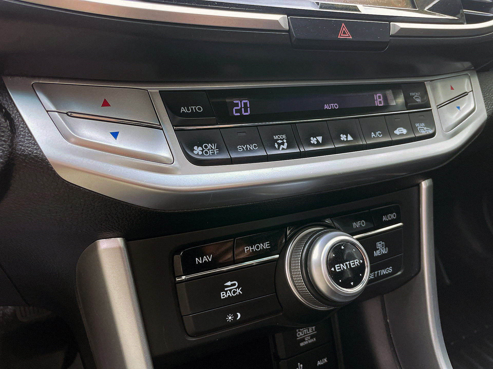2014 Honda Accord Hybrid in Woodbridge, Ontario